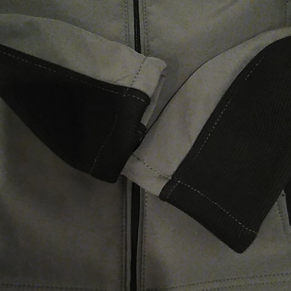 Light Jacket - Picture 4 of 4